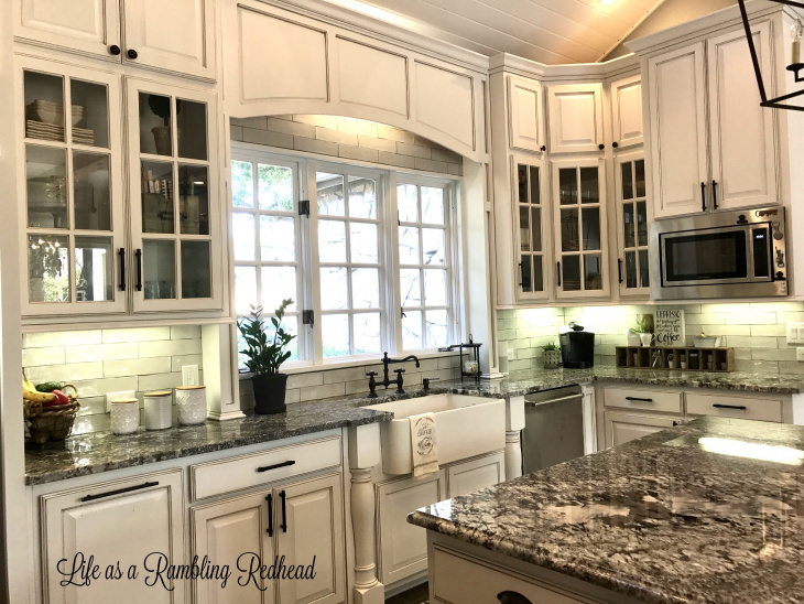 breathtaking-before-and-after-pictures-of-a-rustic-white-kitchen-renovation-so-much-eye-candy-life-as-a-rambling-redhead